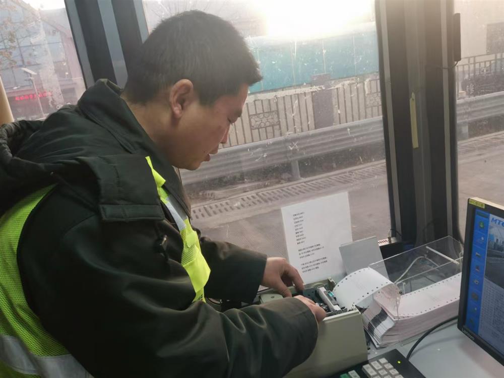 更換打印機色帶