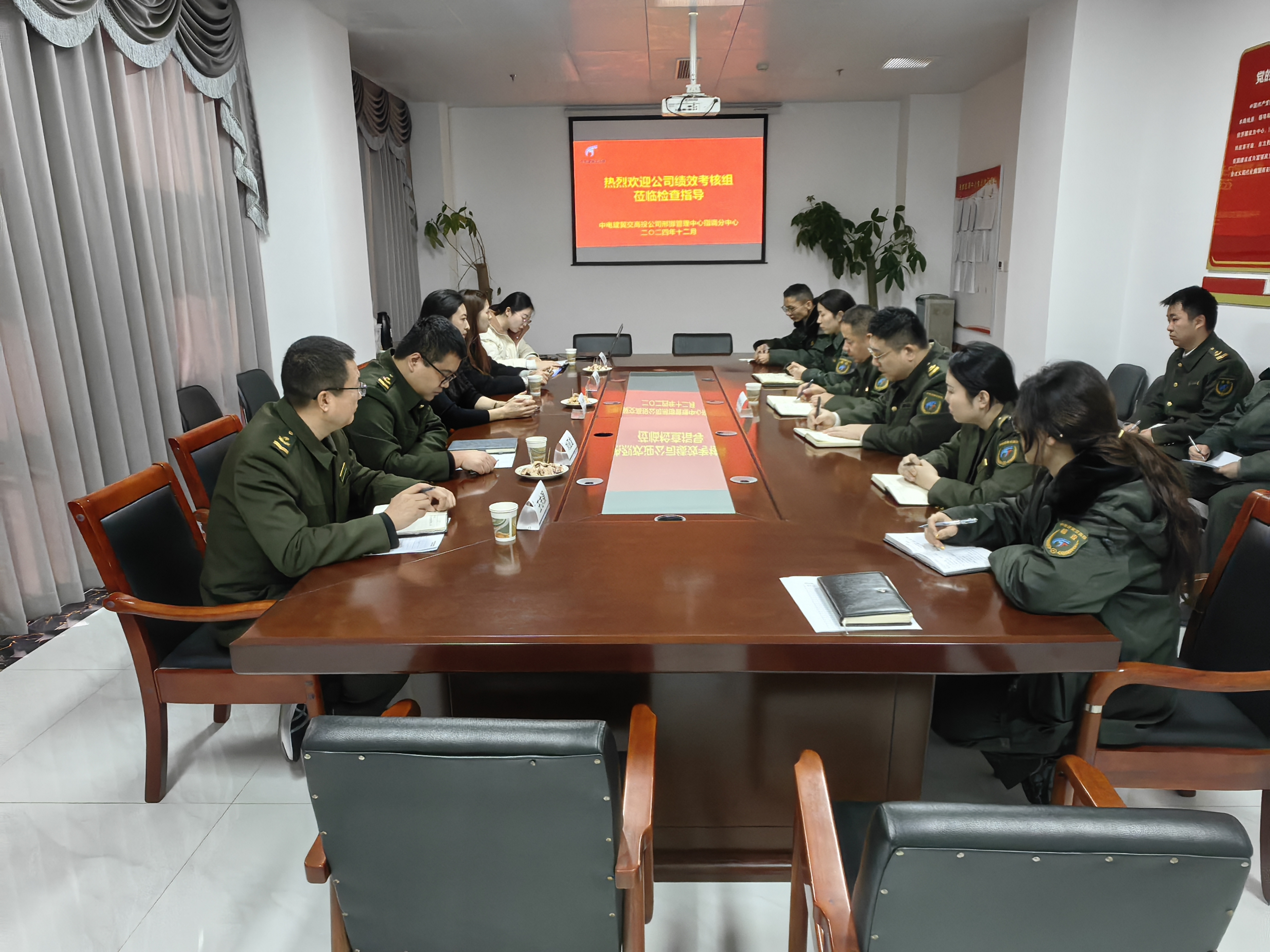 bdae8518e402f8fb1cf1329adc527a1.jpg
