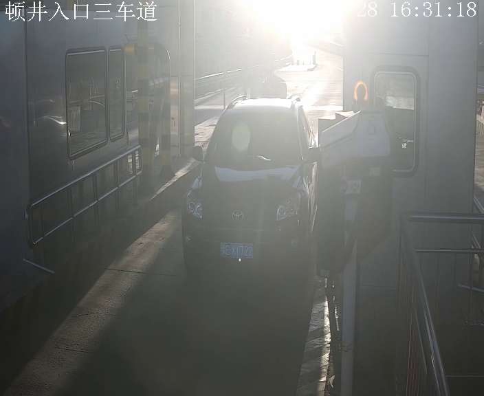 頓井入口三車道 (服務(wù)器)_001_2024-12-28-16-31-19.jpg 頓井入口三車道 (服務(wù)器)_001_2024-12-28-16-31-19.jpg
